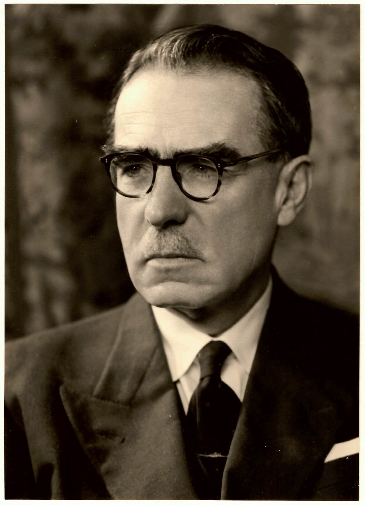 Photographic portrait of Carlos Paton Blacker.