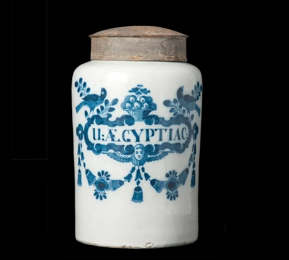 'U AEGYPTIAC' Hoffbrand jar 'U AEGYPTIAC' Hoffbrand jar